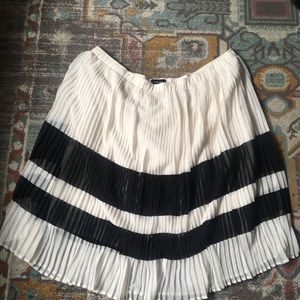 Plus Size Pleated Skirt by Who What Wear (3x)